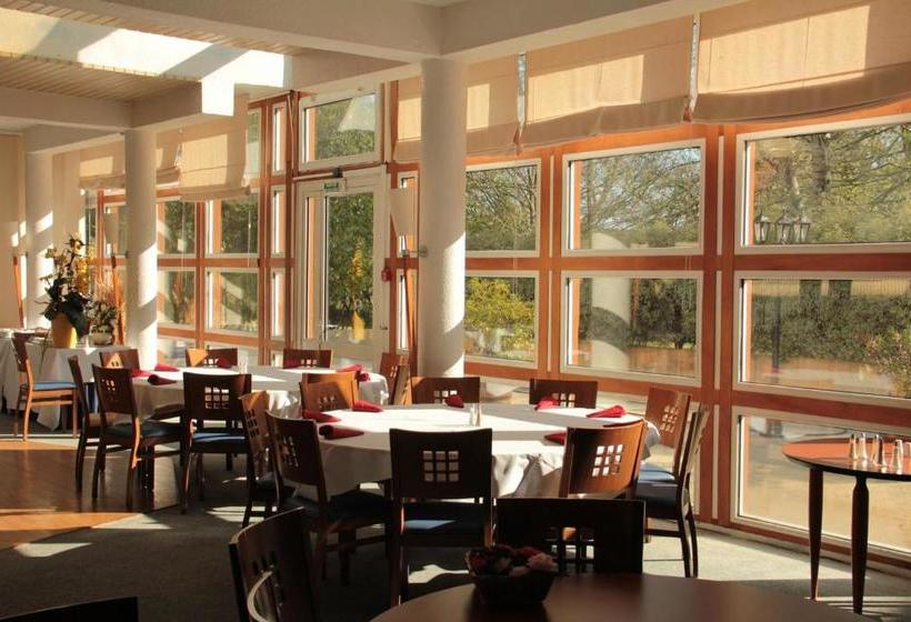 בית מלון כפרי Hôtel Mélaine