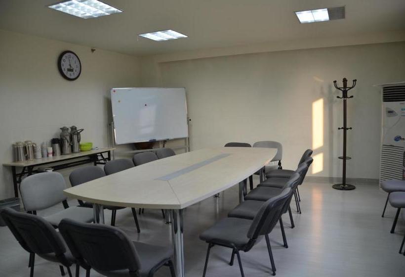 ホテル Jinjiang Inn Hohhot Xinhua Street