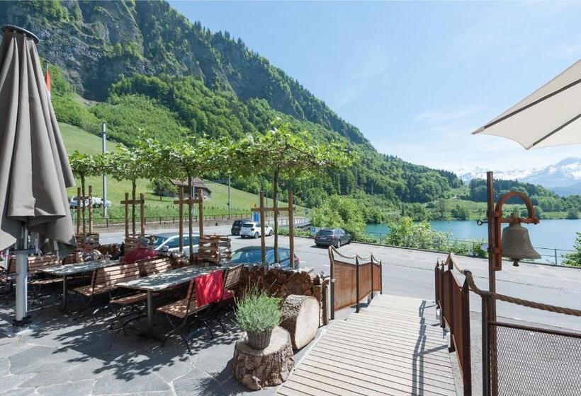 Отель Kaiserstuhl