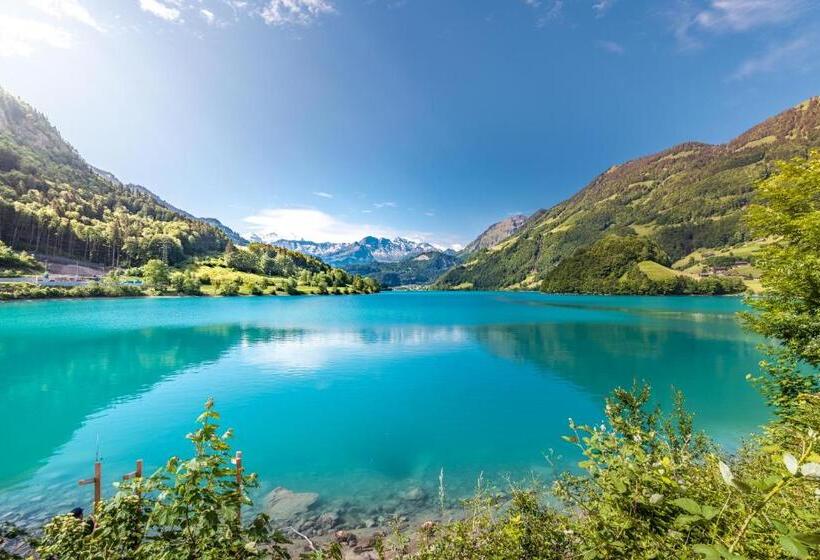 ホテル Kaiserstuhl