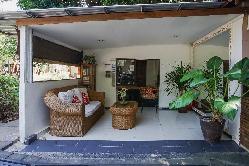 هتل Kampung 168