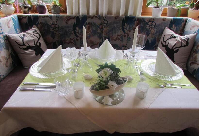 בית מלון כפרי Landhaus Paradies