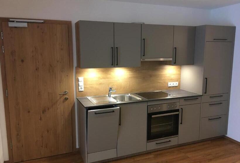 בית מלון כפרי Landhaus Paradies