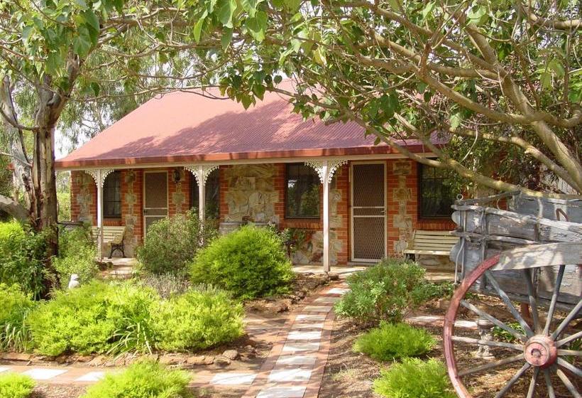 هتل Langmeil Cottages