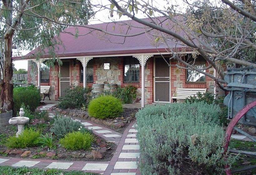 هتل Langmeil Cottages