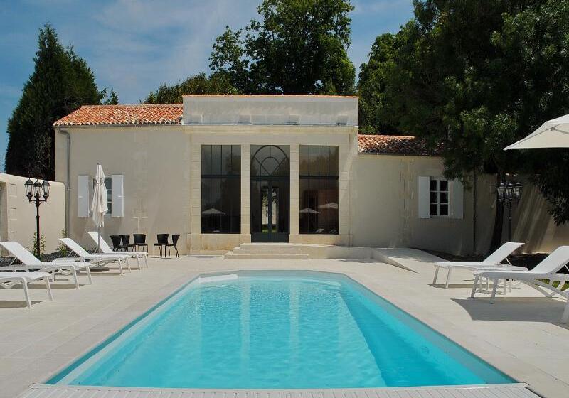 酒店 Le Logis Du Péré