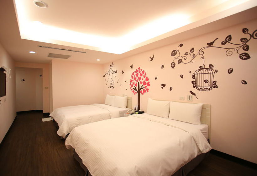 هتل Love House Inn