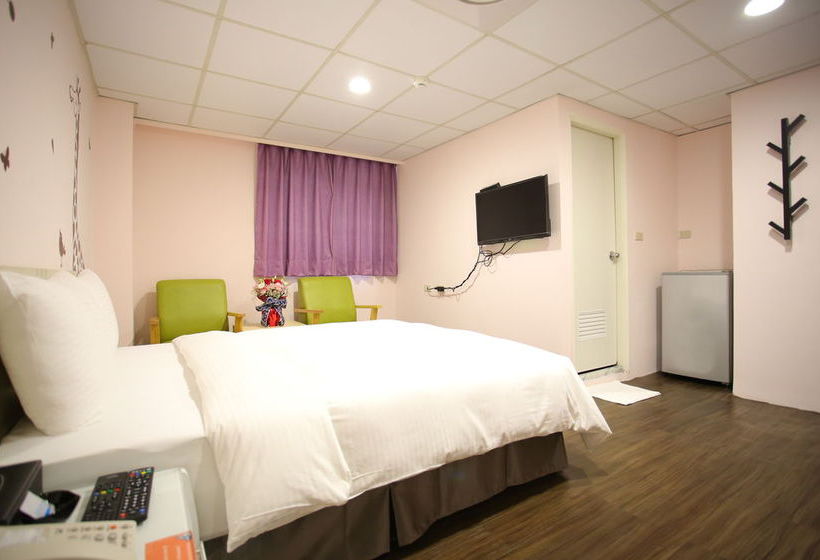 هتل Love House Inn