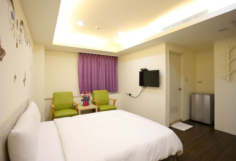 هتل Love House Inn