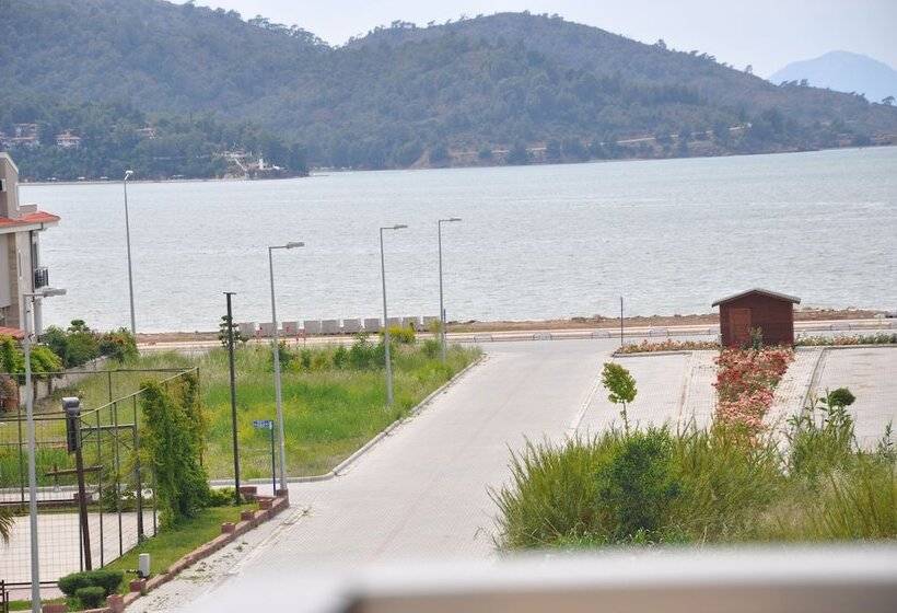 Отель Malahit Exclusive City