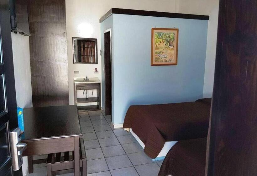 Отель Marina Topolobampo