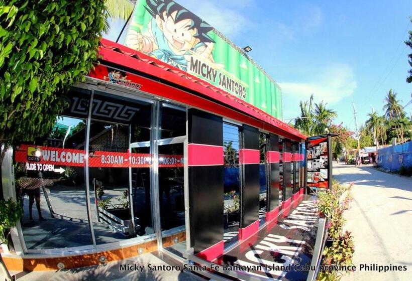 Micky Santoro Hotel & Restaurant