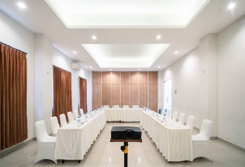 Hotel Midtown Xpress Sampit Kalimantan Tengah