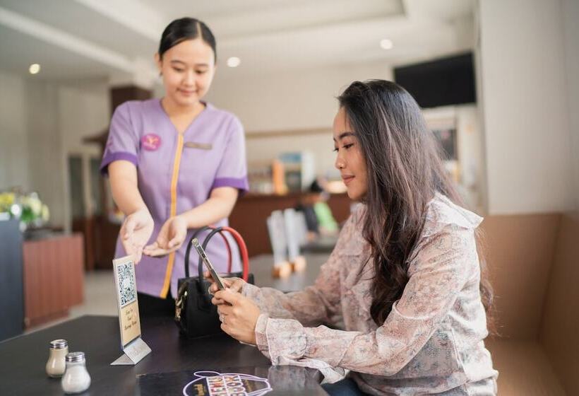 Hotel Midtown Xpress Sampit Kalimantan Tengah