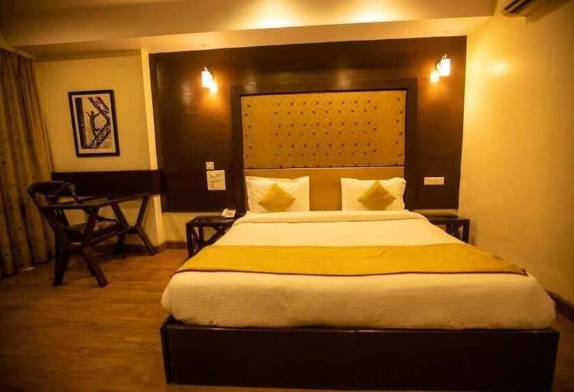 בית מלון כפרי Milestone 251