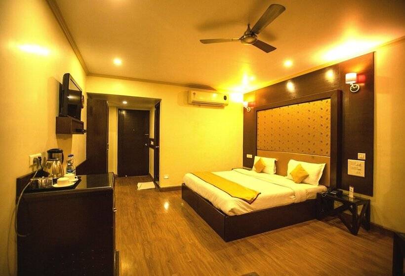 בית מלון כפרי Milestone 251