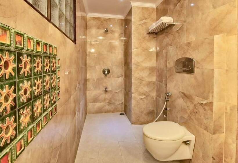 בית מלון כפרי Milestone 251