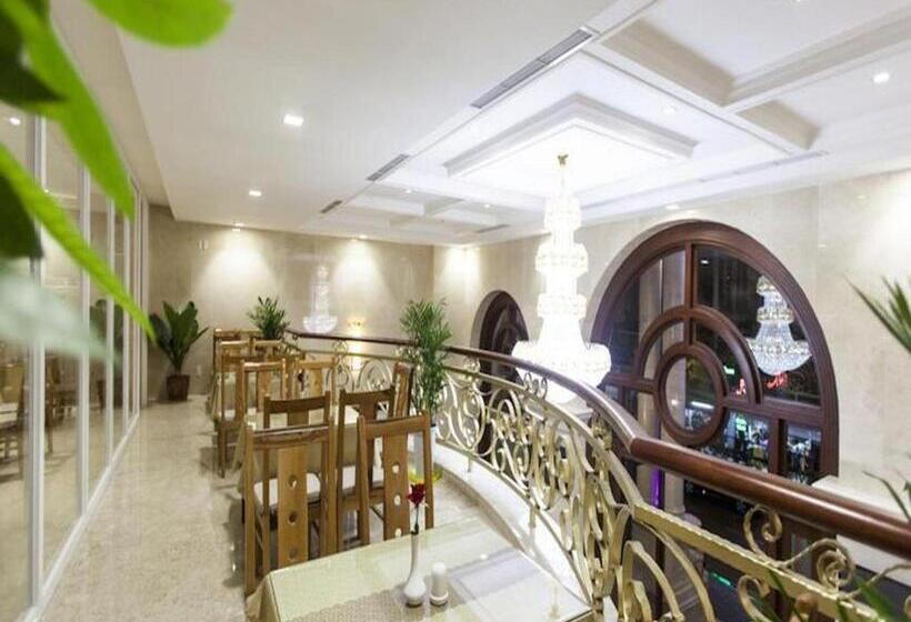 Moonlight Hotel Suites & Spa Vip   High Floor, The Best View In The City Center, Dragon Bridge View