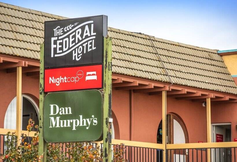 Nightcap At Federal Hotel Mt Gambier