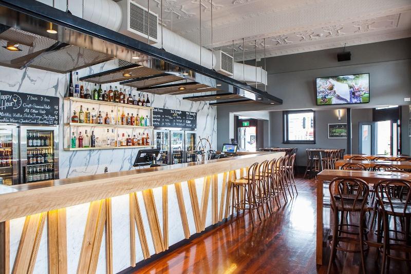 فندق Nightcap At The Ship Inn