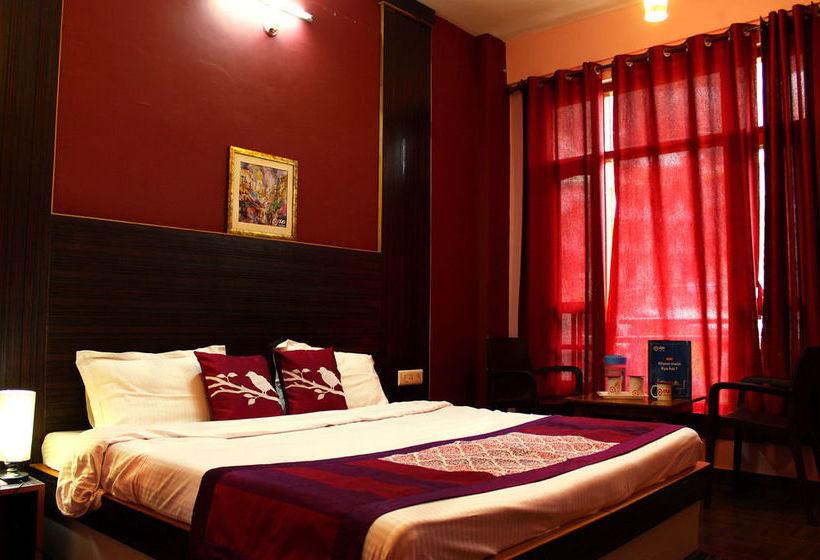 هتل Oyo Rooms Snow View