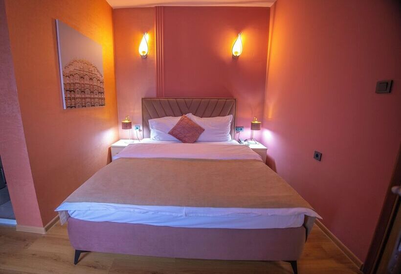 هتل Pamela Concept