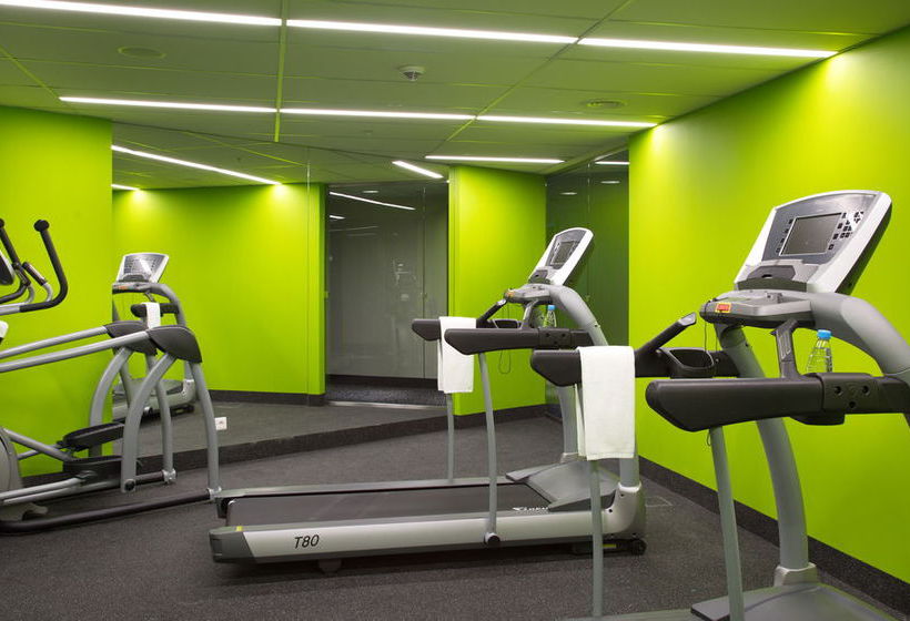 Отель Demidov Plaza