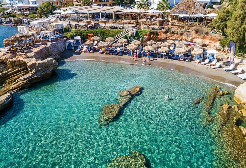 فندق Porto Greco Village Beach