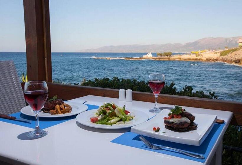 فندق Porto Greco Village Beach