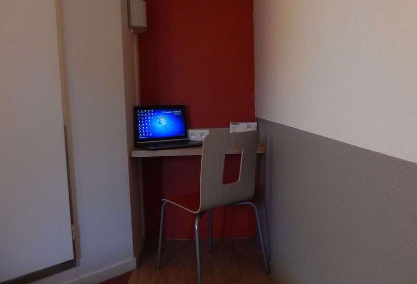 فندق Premiere Classe Montbeliard  Sochaux