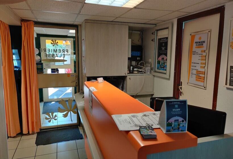 فندق Premiere Classe Montbeliard  Sochaux