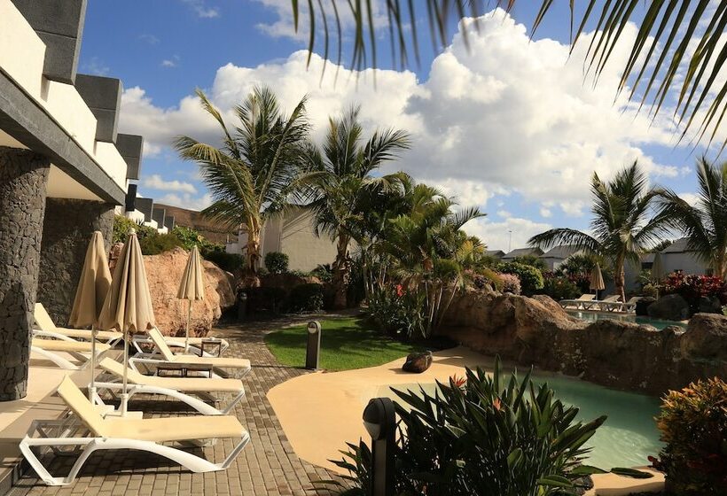 בית מלון כפרי R2 Romantic Fantasia Suites  Adults Only