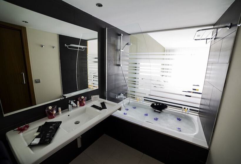 בית מלון כפרי R2 Romantic Fantasia Suites  Adults Only