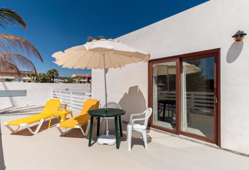 هتل Residence Portovenere