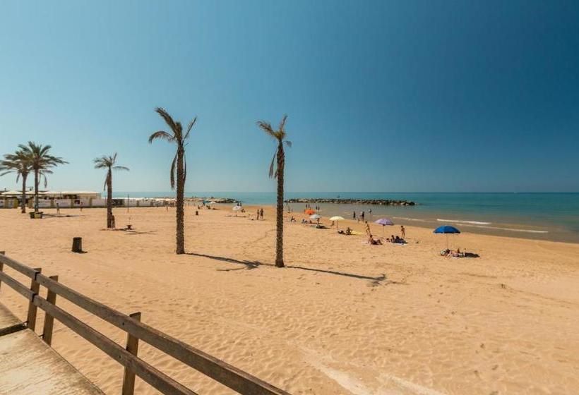 هتل Residence Portovenere