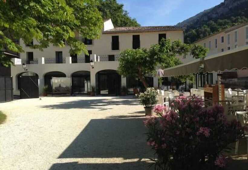 בית מלון כפרי Restaurant Du Parc En Bord De Rivière