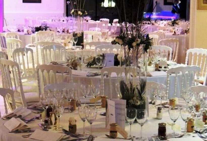 בית מלון כפרי Restaurant Du Parc En Bord De Rivière