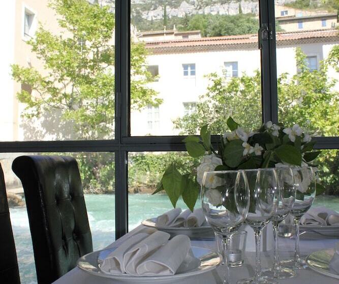 בית מלון כפרי Restaurant Du Parc En Bord De Rivière