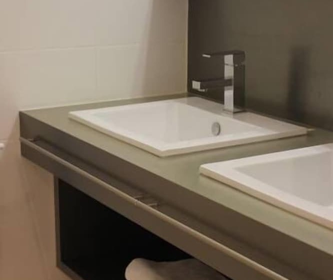 בית מלון כפרי Restaurant Du Parc En Bord De Rivière