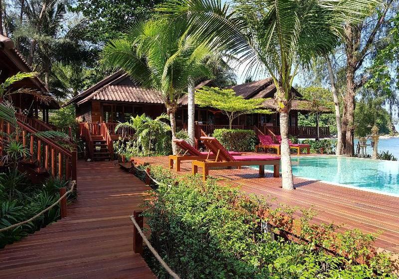 Отель Salad Hut