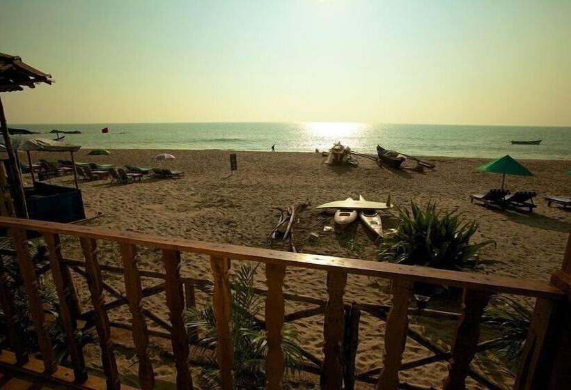 فندق Sea Front Patnem Beach Huts