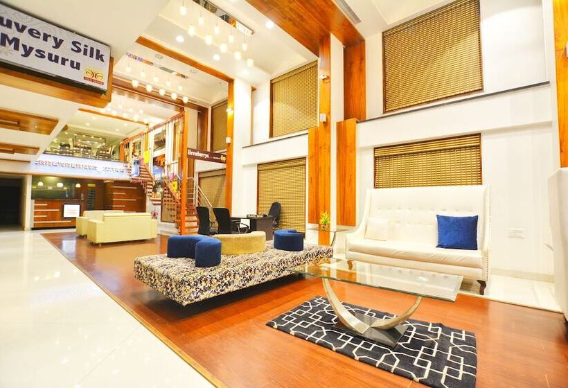 בית מלון כפרי Sepoy Grande Mysore