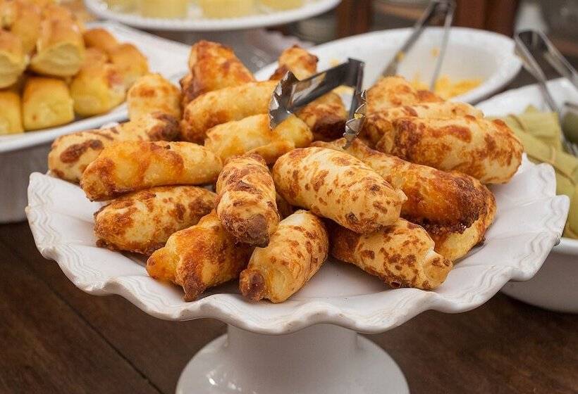 Отель Serra Vista