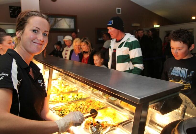 בית מלון כפרי Ski Rider