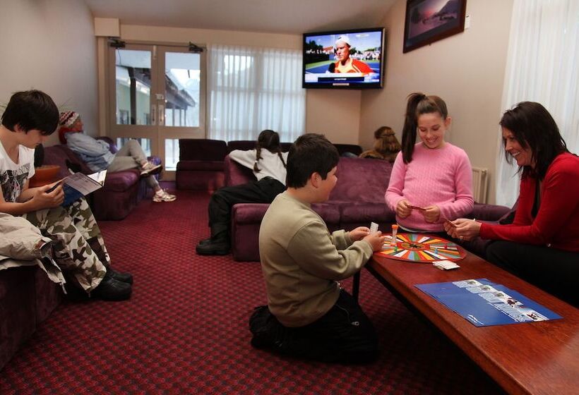 בית מלון כפרי Ski Rider