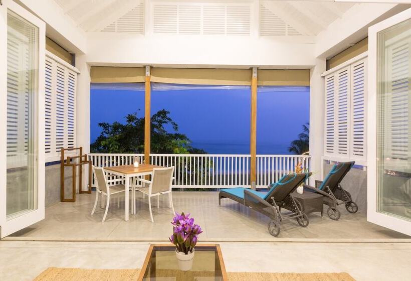 Отель Sri Sharavi Beach Villas & Spa