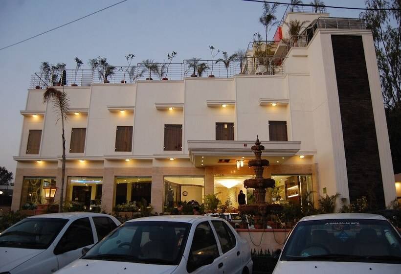 ホテル Taj Resorts