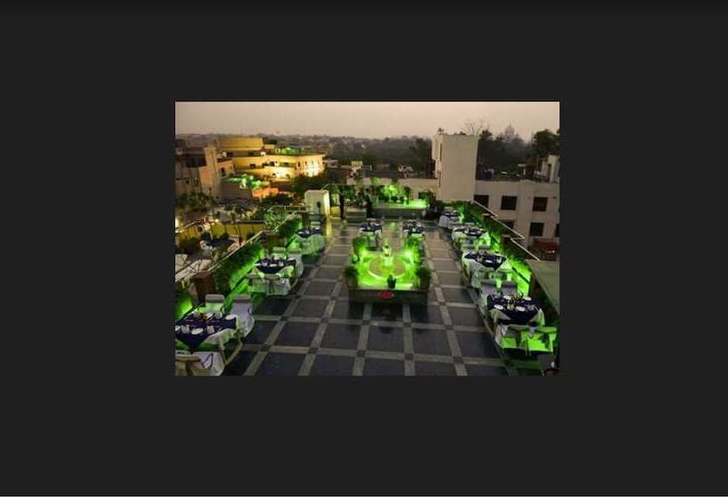 ホテル Taj Resorts