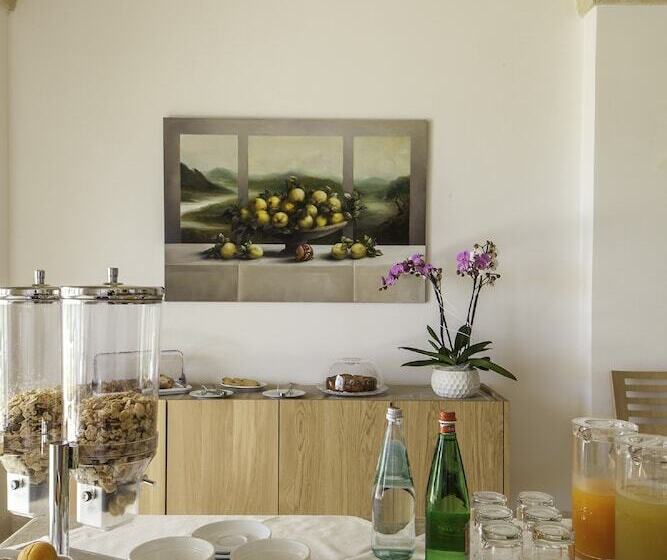 בית מלון כפרי Tenuta Monticelli