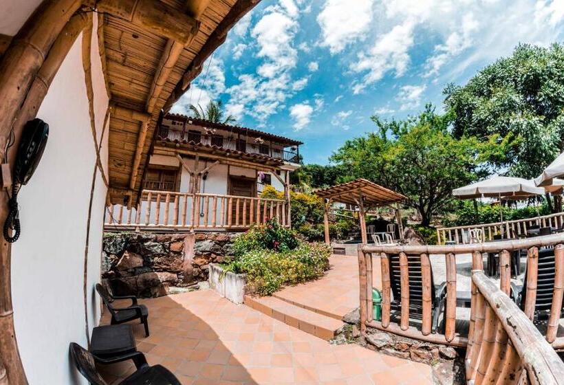 هتل Terrazas De La Candelaria